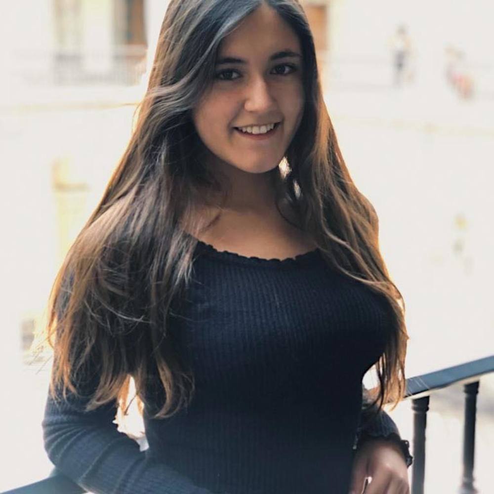 Meet your Posher, Kelsy